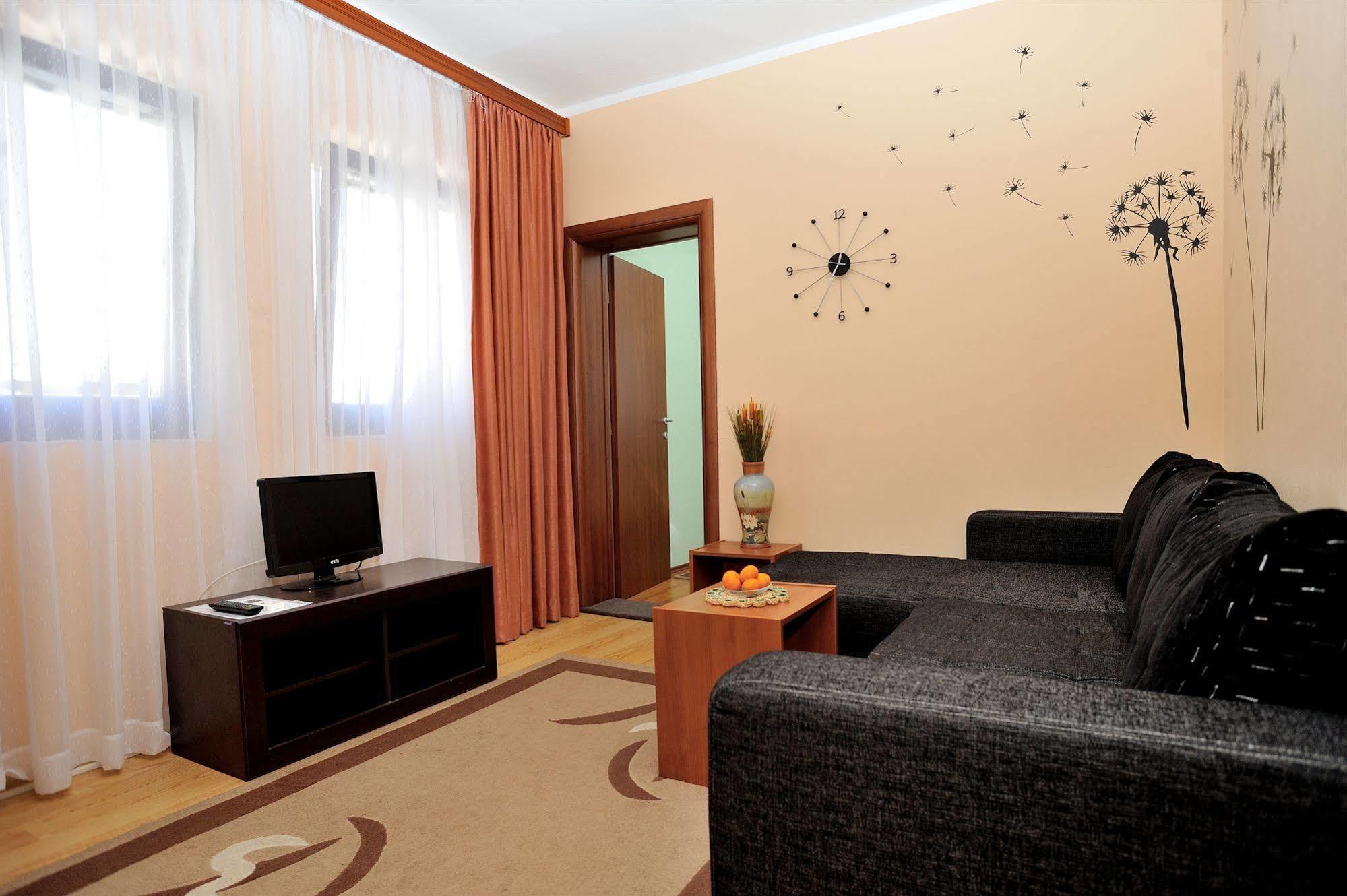 Pansion Villa Nur Мостар Екстериор снимка