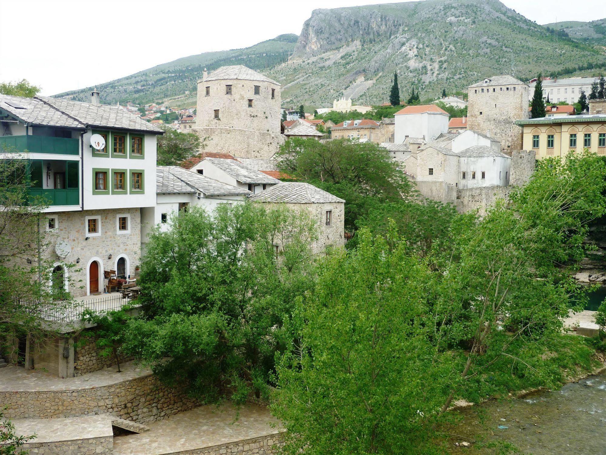 Pansion Villa Nur Мостар Екстериор снимка